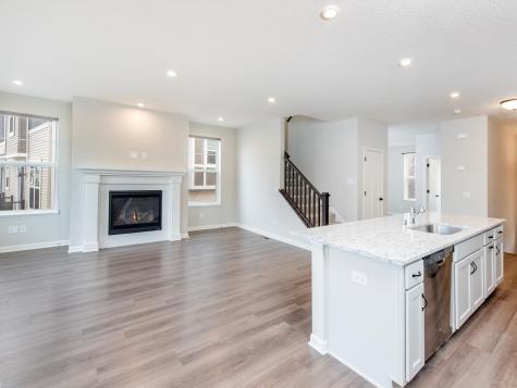 2217 Gateway Hill Road North Saint Paul MN 55109