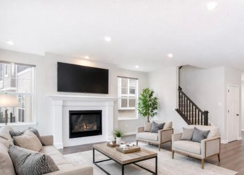 2217 Gateway Hill Road North Saint Paul MN 55109