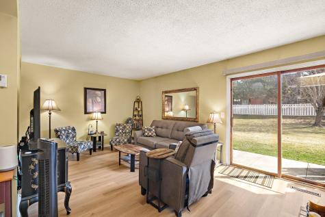 418 Dorland Place Maplewood MN 55119