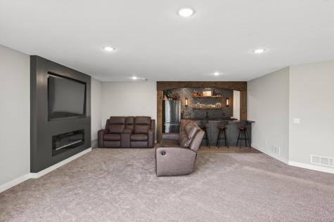 4659 144th Avenue NE Andover MN 55304