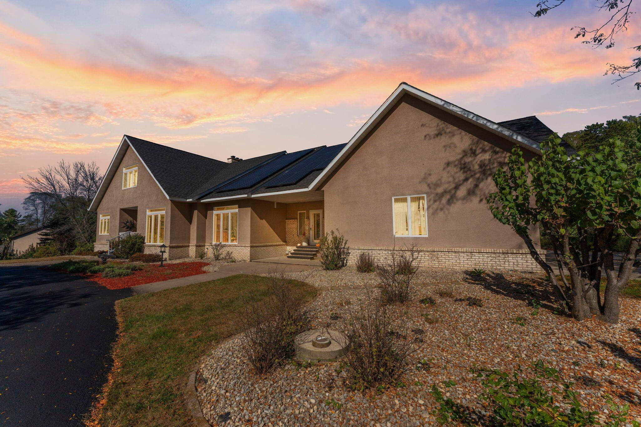 2345 S Oak Drive Red Wing MN 55066