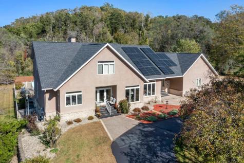 2345 S Oak Drive Red Wing MN 55066