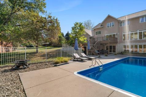 2345 S Oak Drive Red Wing MN 55066