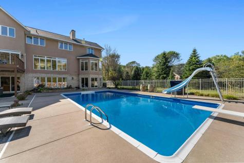 2345 S Oak Drive Red Wing MN 55066