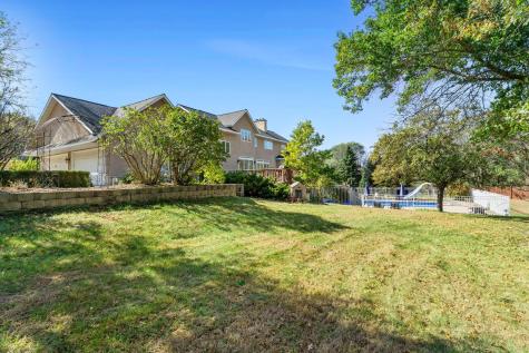 2345 S Oak Drive Red Wing MN 55066