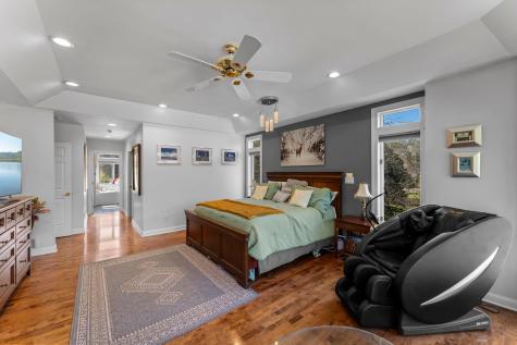 2345 S Oak Drive Red Wing MN 55066