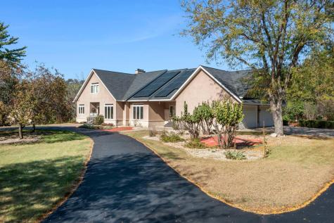 2345 S Oak Drive Red Wing MN 55066