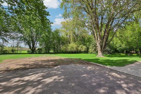 236 Maple Street N Lester Prairie MN 55354