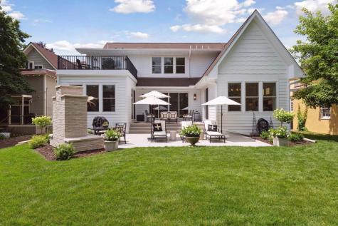 5241 Danens Drive Edina MN 55439