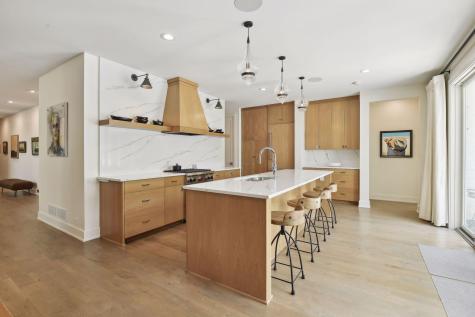 5241 Danens Drive Edina MN 55439