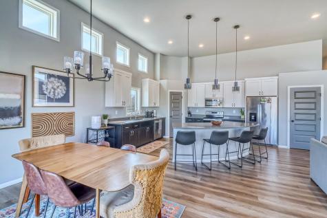 442 Hampton Drive W Moorhead MN 56560