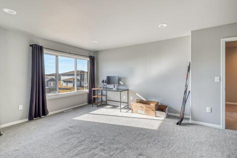 442 Hampton Drive W Moorhead MN 56560