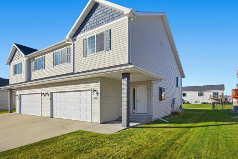 1326 4th Street NW West Fargo ND 58078