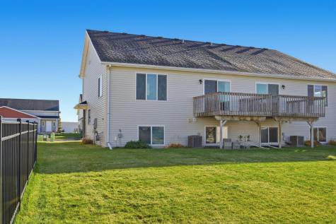 1326 4th Street NW West Fargo ND 58078