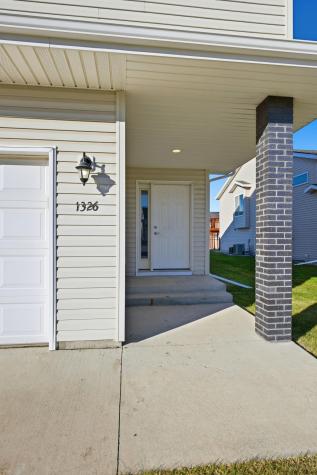 1326 4th Street NW West Fargo ND 58078