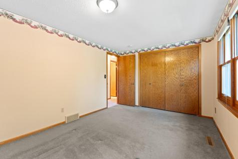 2110 Valkyrie Drive NW Rochester MN 55901