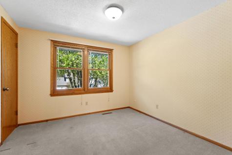 2110 Valkyrie Drive NW Rochester MN 55901