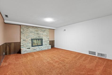 2110 Valkyrie Drive NW Rochester MN 55901