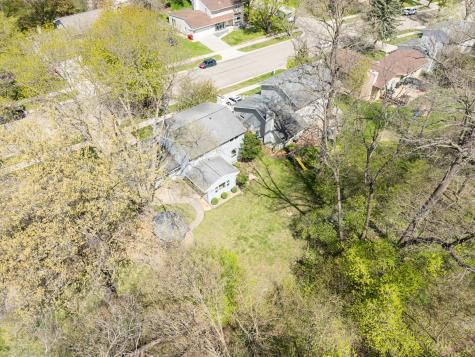 2110 Valkyrie Drive NW Rochester MN 55901