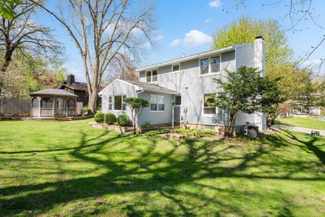 2110 Valkyrie Drive NW Rochester MN 55901