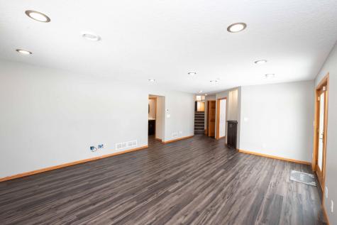 20625 Monroe Street NE Cedar MN 55011
