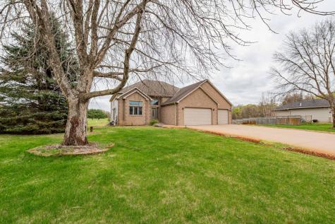 20625 Monroe Street NE Cedar MN 55011
