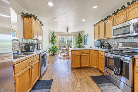 17123 Lakeview Lane Audubon MN 56511