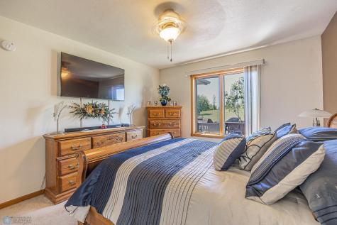 17123 Lakeview Lane Audubon MN 56511