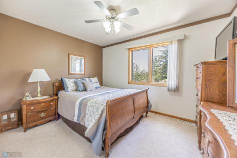 17123 Lakeview Lane Audubon MN 56511