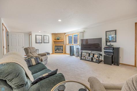 17123 Lakeview Lane Audubon MN 56511