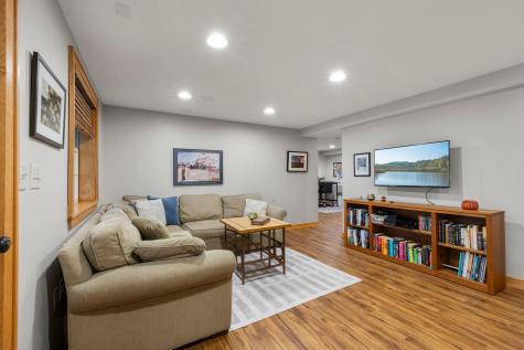 3942 Willmatt Hill Minnetonka MN 55305