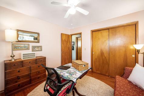 48050 Old River Bluff Road Saint Peter MN 56082