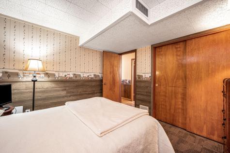 48050 Old River Bluff Road Saint Peter MN 56082
