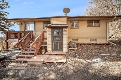 48050 Old River Bluff Road Saint Peter MN 56082