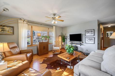 48050 Old River Bluff Road Saint Peter MN 56082