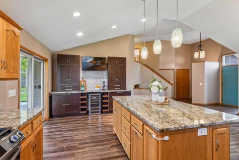 1274 Parkside Lane Waconia MN 55387