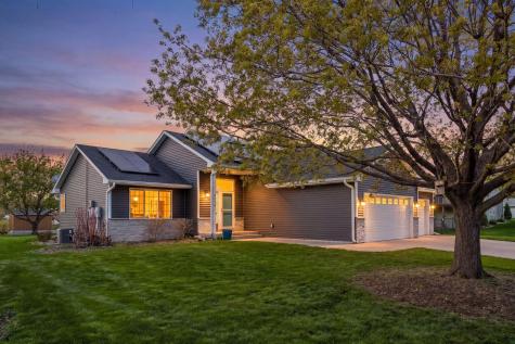 1274 Parkside Lane Waconia MN 55387