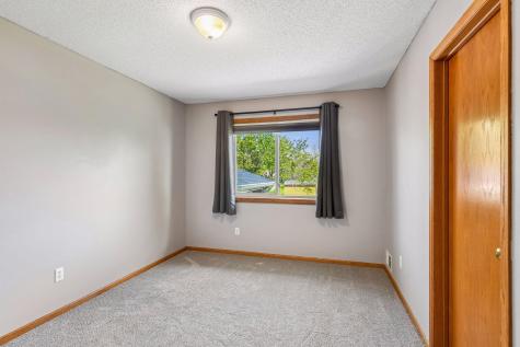 1274 Parkside Lane Waconia MN 55387