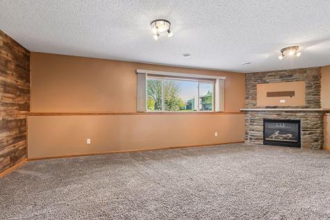 1274 Parkside Lane Waconia MN 55387