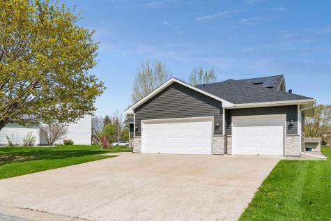 1274 Parkside Lane Waconia MN 55387