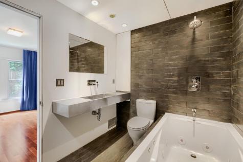 1310 Washington Street NE Minneapolis MN 55413