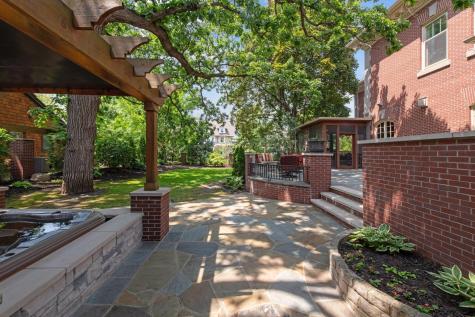 1721 Mount Curve Avenue Minneapolis MN 55403