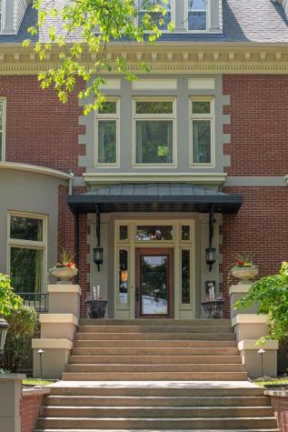1721 Mount Curve Avenue Minneapolis MN 55403