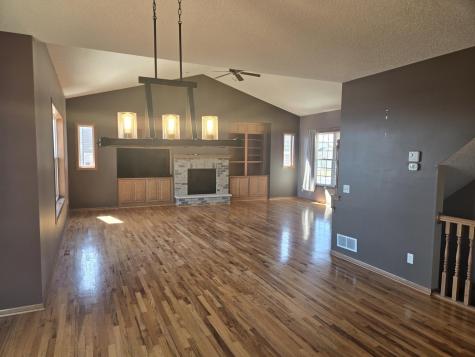 502 Pond View Drive SE Lonsdale MN 55046