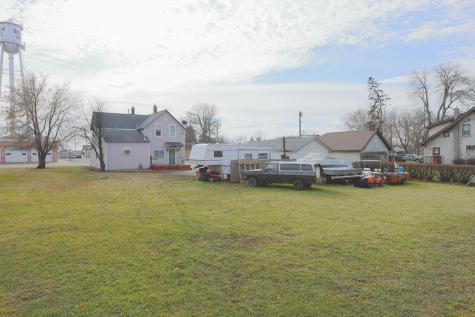 328 Main Street W Silver Lake MN 55381
