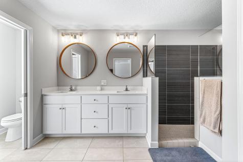 2087 Brookview Street Shakopee MN 55379