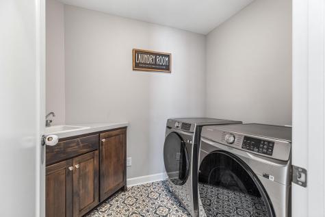 2087 Brookview Street Shakopee MN 55379