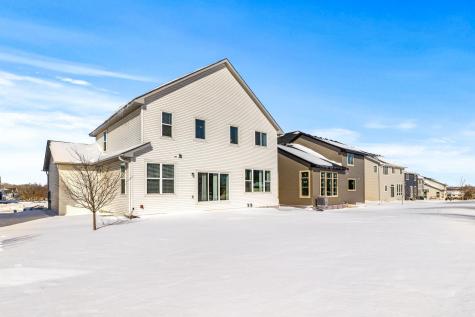 2087 Brookview Street Shakopee MN 55379