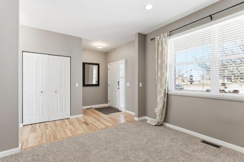 19727 Hazel Nut Court Lakeville MN 55044