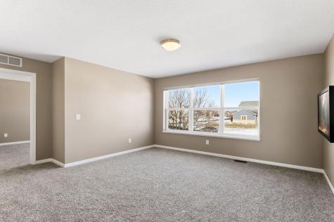 19727 Hazel Nut Court Lakeville MN 55044